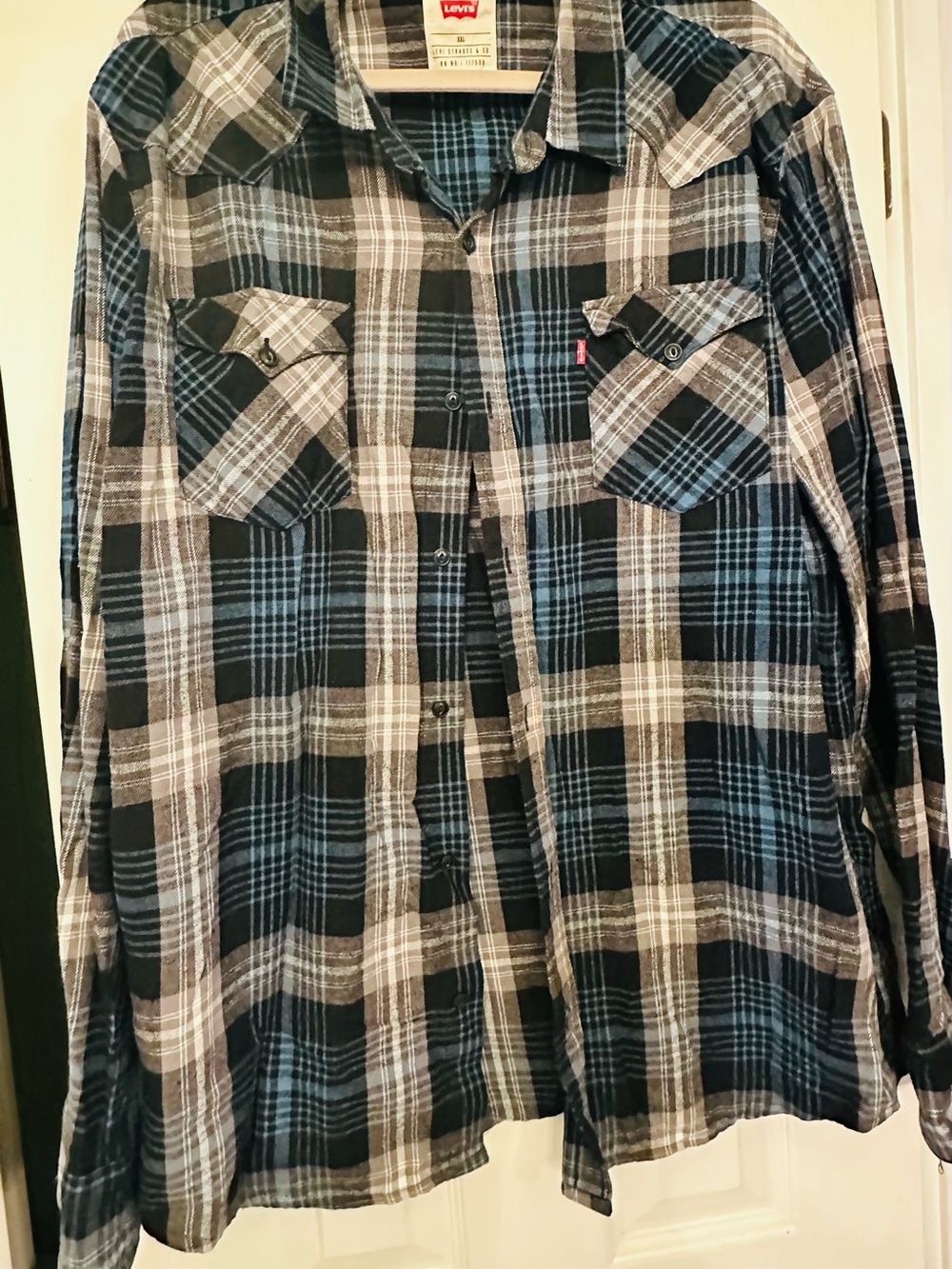 Levi's Black, Gray & White Plaid Button-Down Shirt